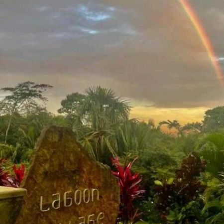 Lagoon Village B&B Y Spa Tarapoto Esterno foto